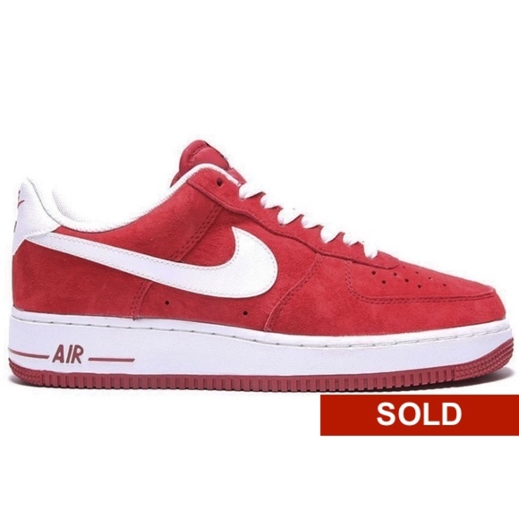 Nike Other - Men's Nike Air Force 1 '07 (Size 11)